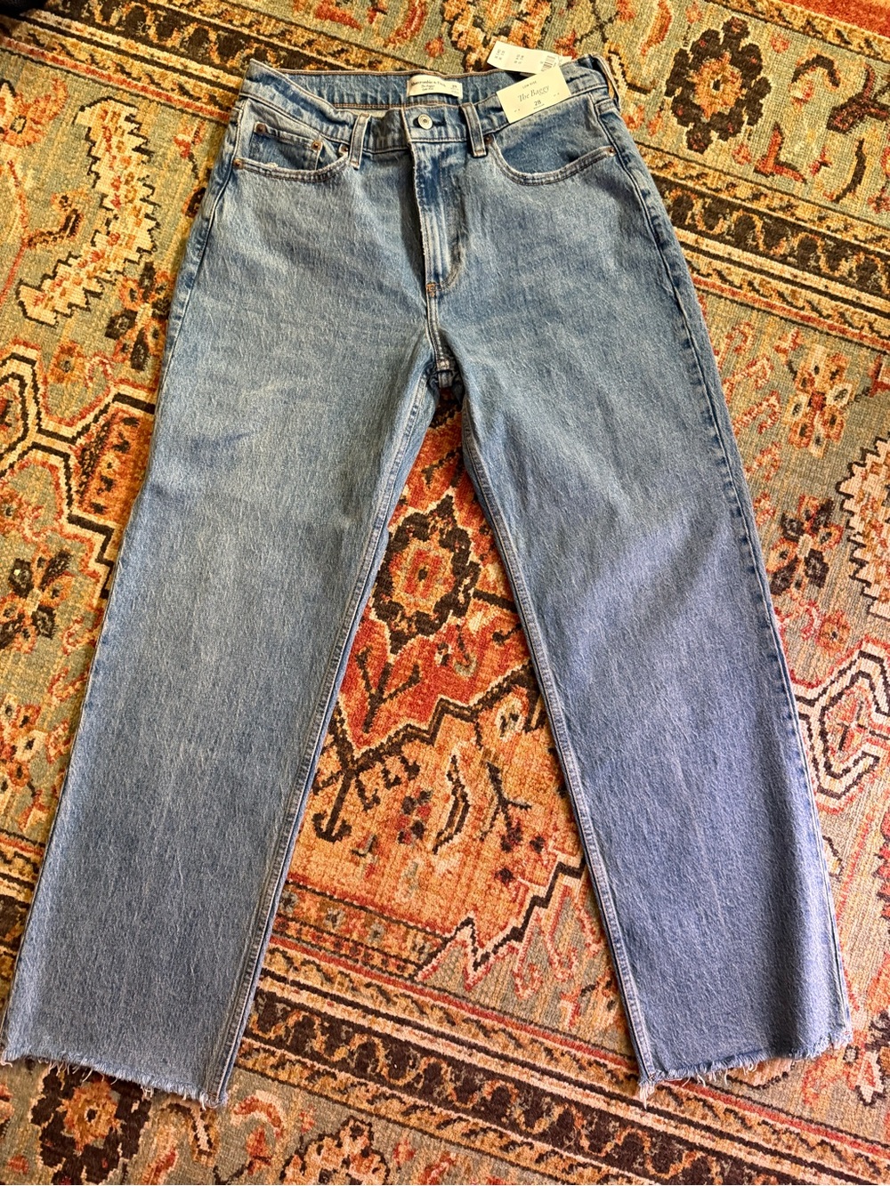 NWT Abercrombie & Fitch Baggy Low-Rise Jeans